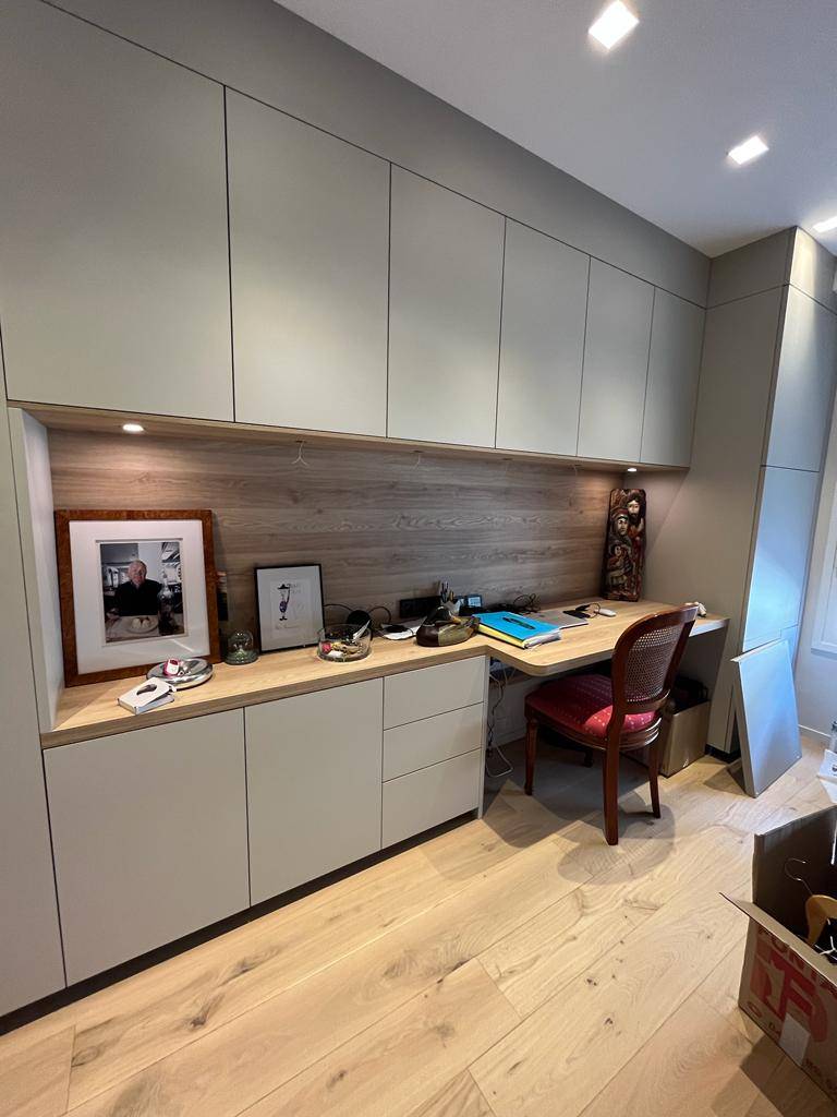 Bureau sur mesure